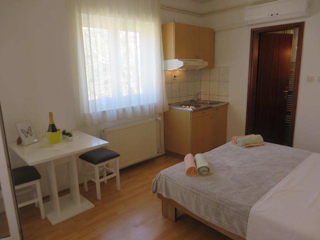 Apartments Karaba Pakoštane Exteriér fotografie
